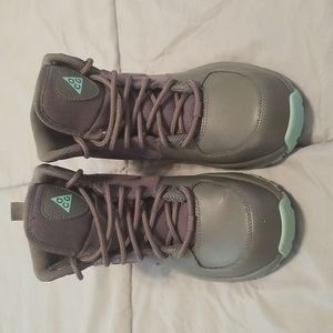 Nike Manoa GS Boots Shoes